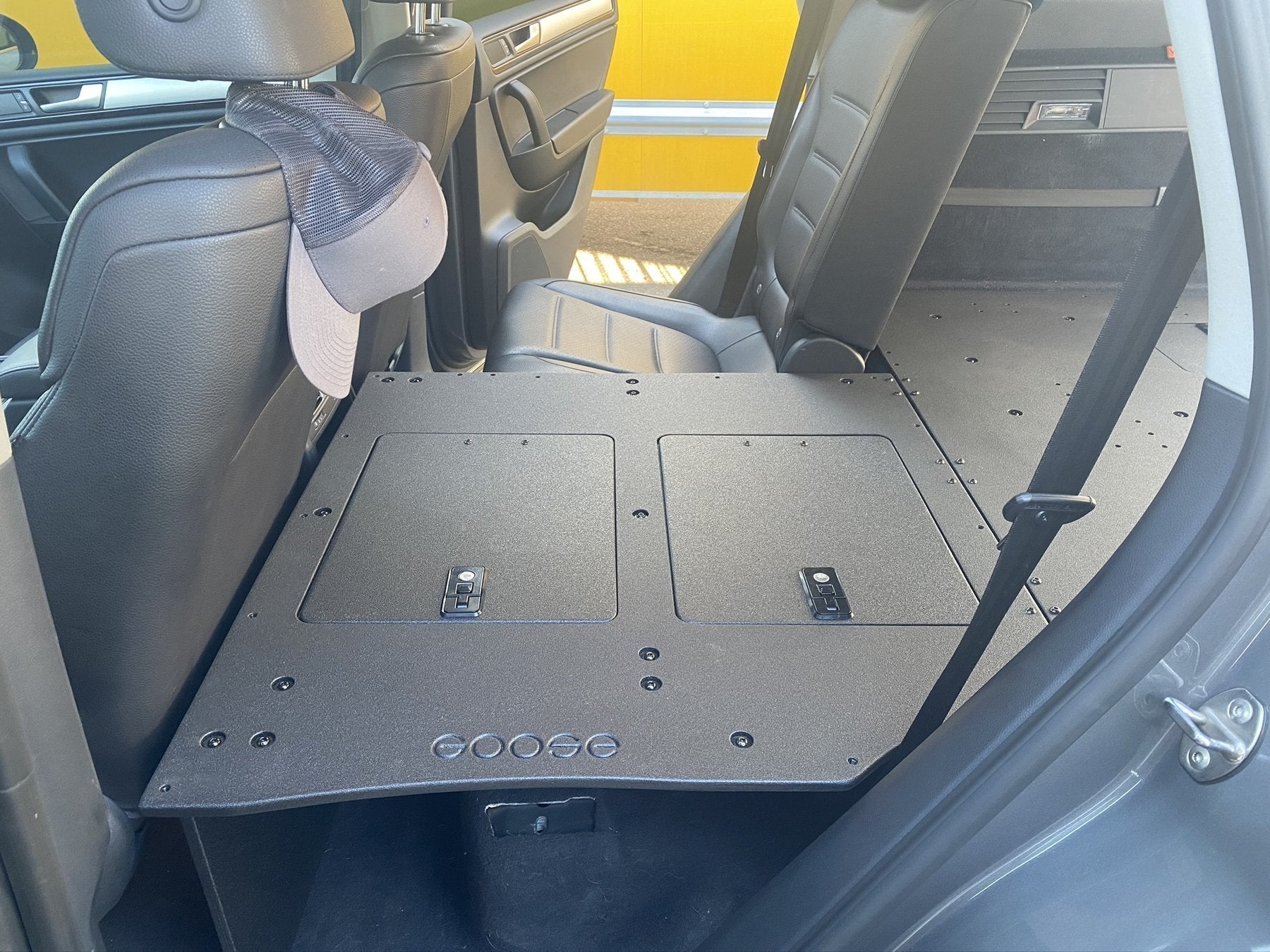 GOOSE GEAR Porsche Cayenne 2011 2017 2nd Gen. Second Row Seat Delete
