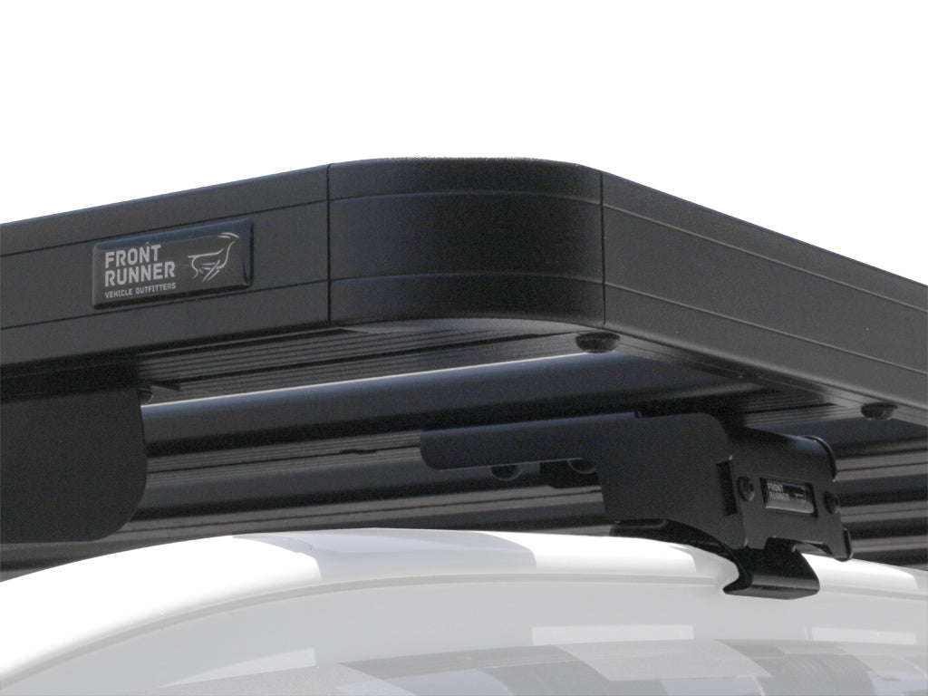 Front Runner Suzuki SX4 2013 current Slimline II Roof Rack Kit