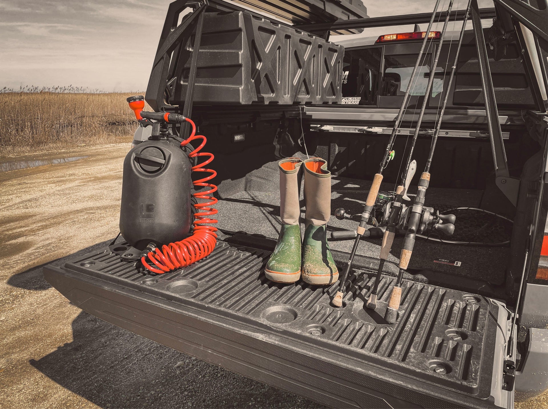 LEITNER Designs HydroPod Carry Portable Shower Kit