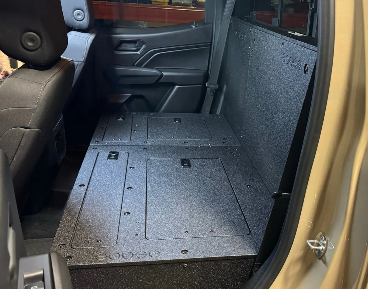 GOOSE GEAR TOYOTA TACOMA 2005-2023 2ND AND 3RD GEN DOUBLE CAB - SECOND ROW SEAT DELETE PLATE SYSTEM