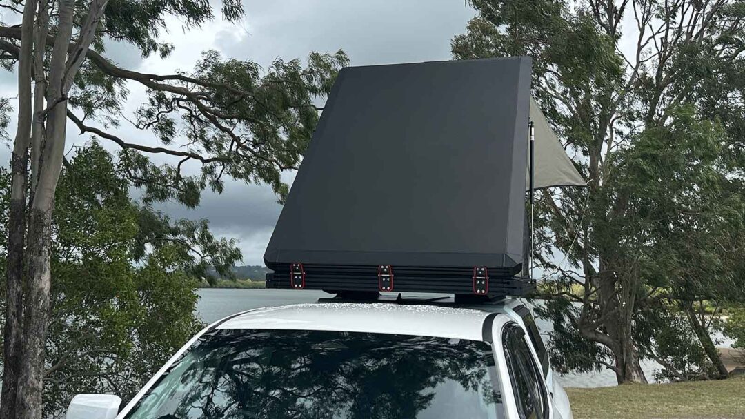 bushbuck roof tent Reliable Bush Company LX27 Clamshell Rooftop Tent – Rhino Adventure Gear
