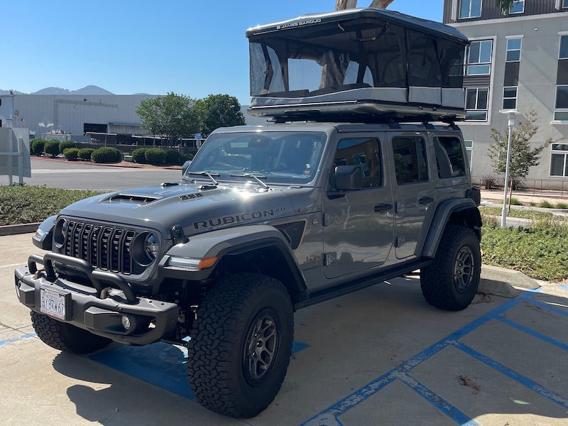 JAMES BAROUD Odyssey Roof Top Tent