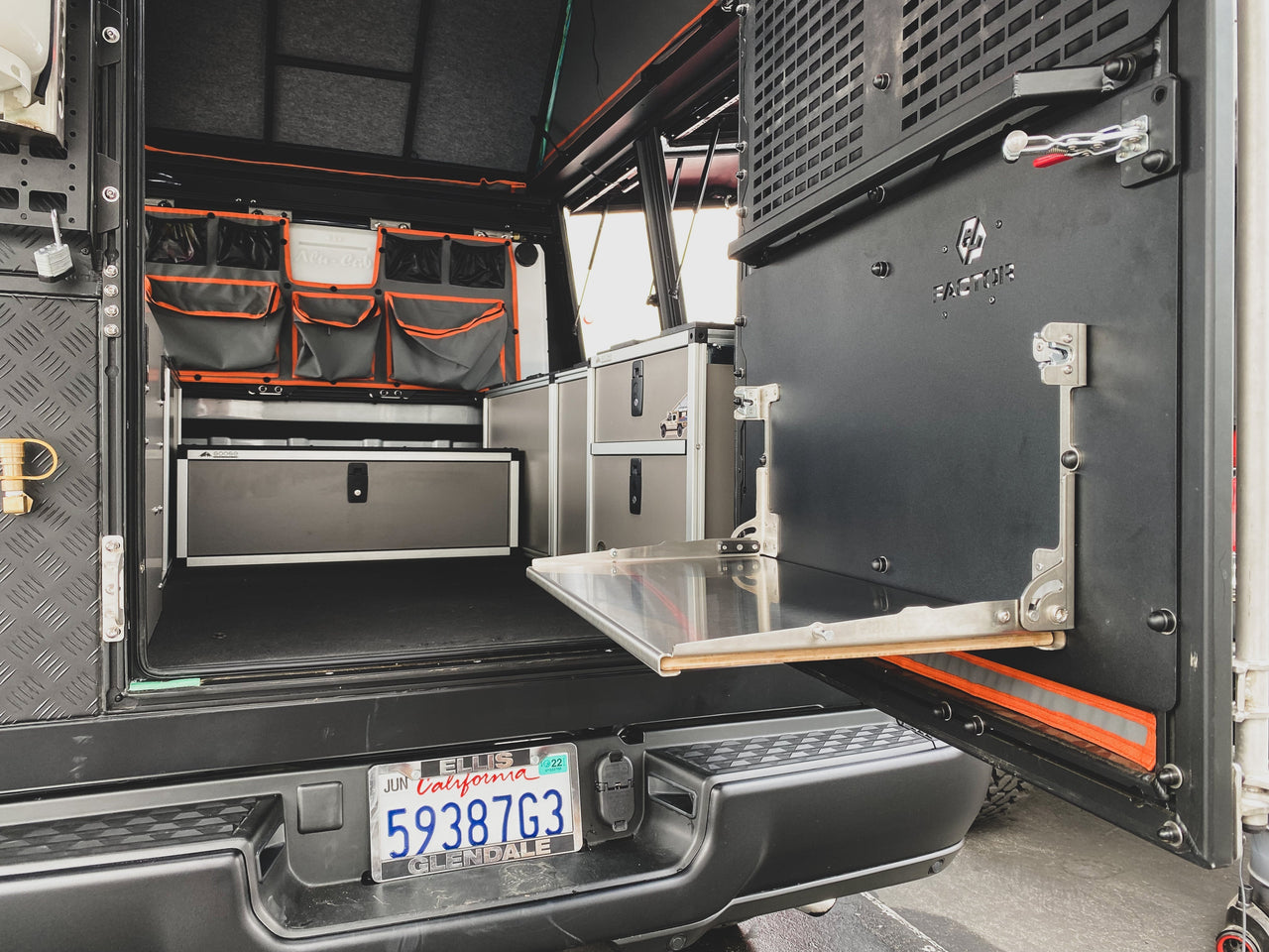 GOOSE GEAR Alu-Cab Alu-Cabin Ram 2500 & 3500 2019-Present 5th Gen. - Bed Plate System - 6'4" Bed