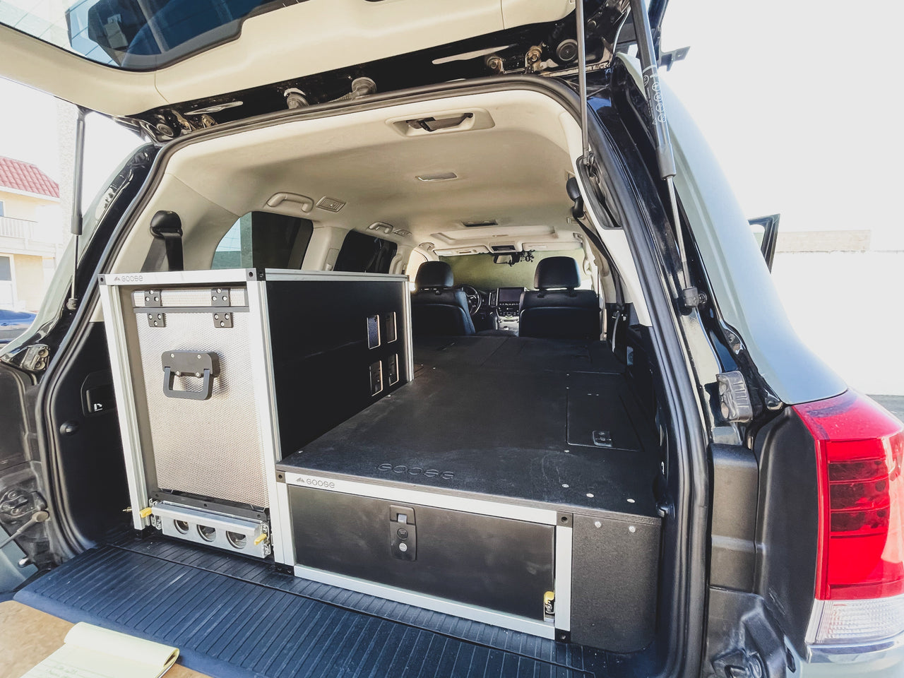 GOOSE GEAR Toyota Land Cruiser 2008-2021 200 Series - Single Drawer with Fitted Top Plate - 22-3/16"W x 9-1/2"H x 40"D