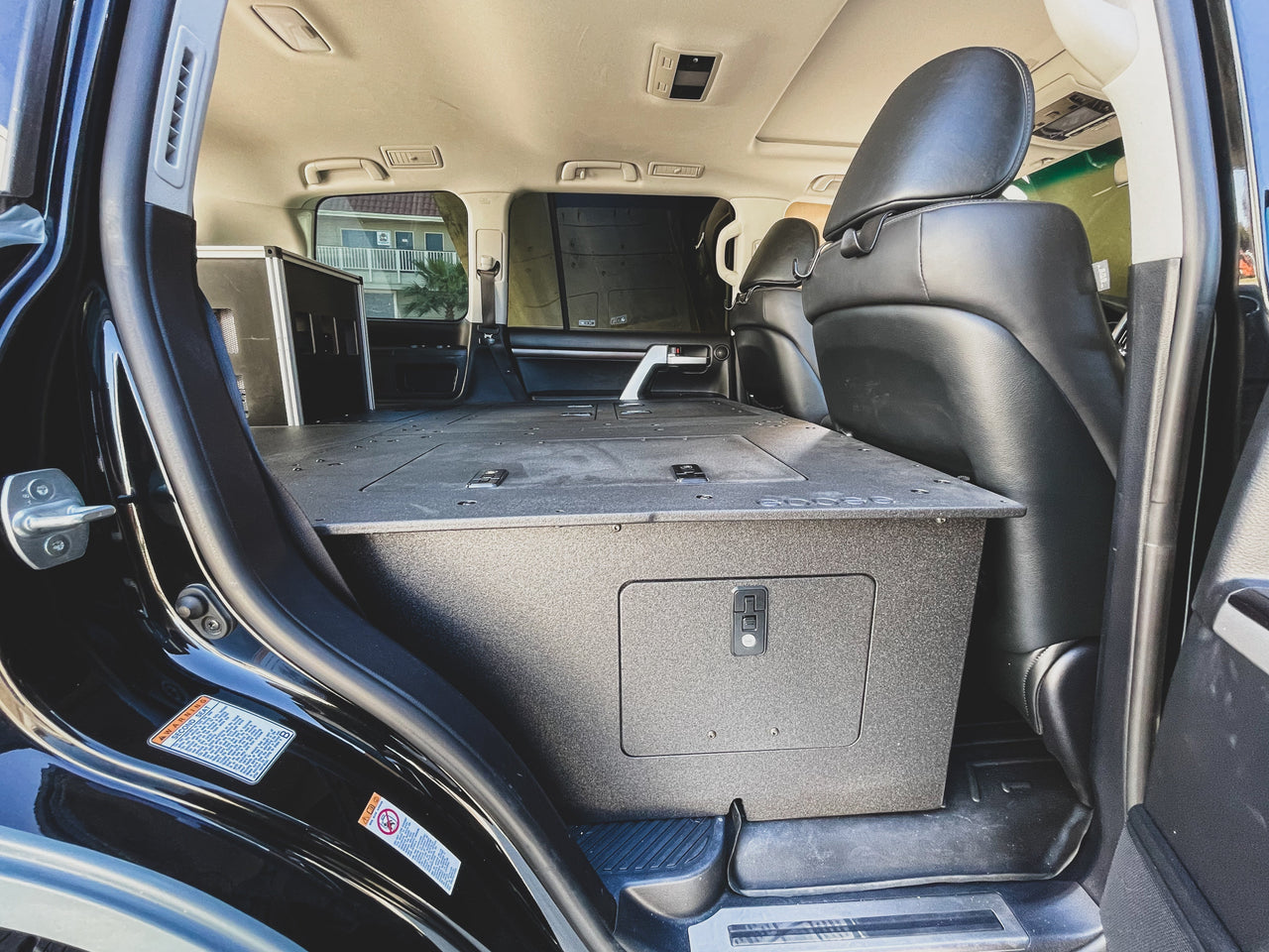 GOOSE GEAR Toyota Land Cruiser 2008-2021 200 Series - Second Row Seat Delete Plate System - Module Height Platform