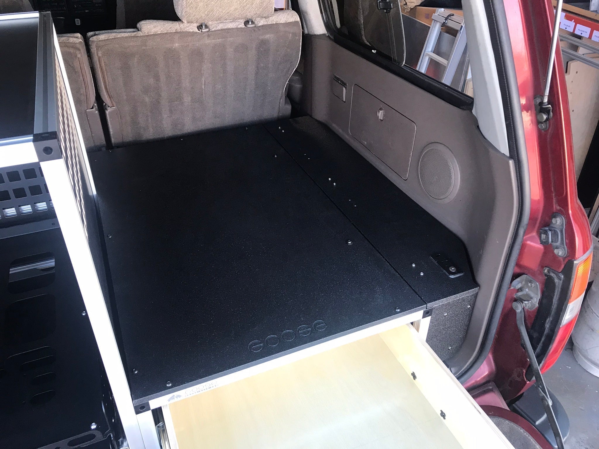 Goose Gear Ultimate Chef for 1991–1997 Toyota 80 Series