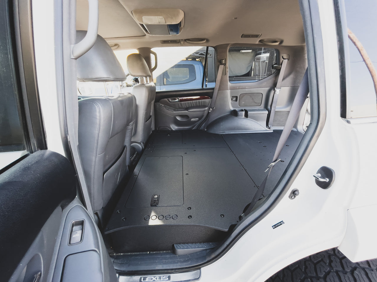 GOOSE GEAR Lexus GX470 2002-2009 - Second Row Seat Delete Plate System