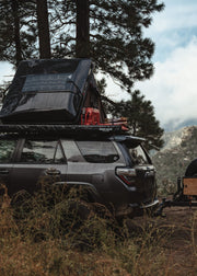 5th gen 4Runner with RTT and mini solar set up