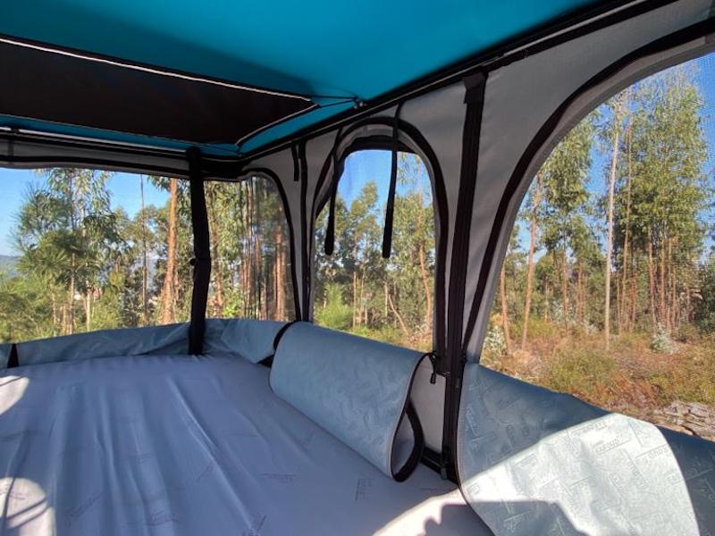 JAMES BAROUD Odyssey Roof Top Tent