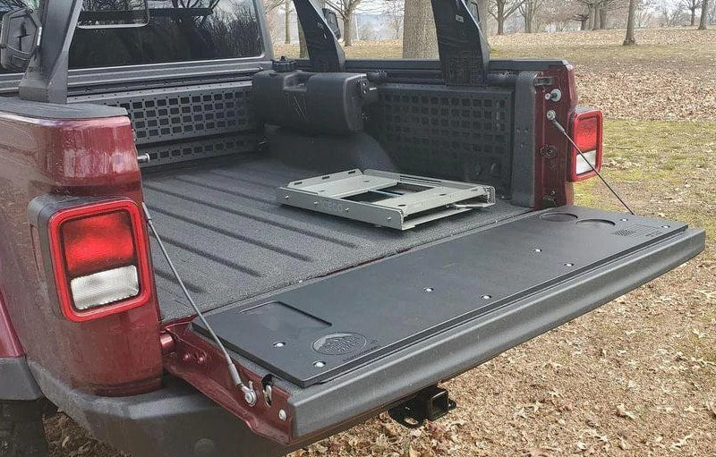 Mountain Hatch Tailgate table Jeep Gladiator (2019-2022)