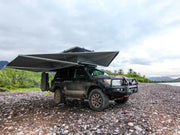 360 degree roof rack mounted awning on Toyota Land Cruiser